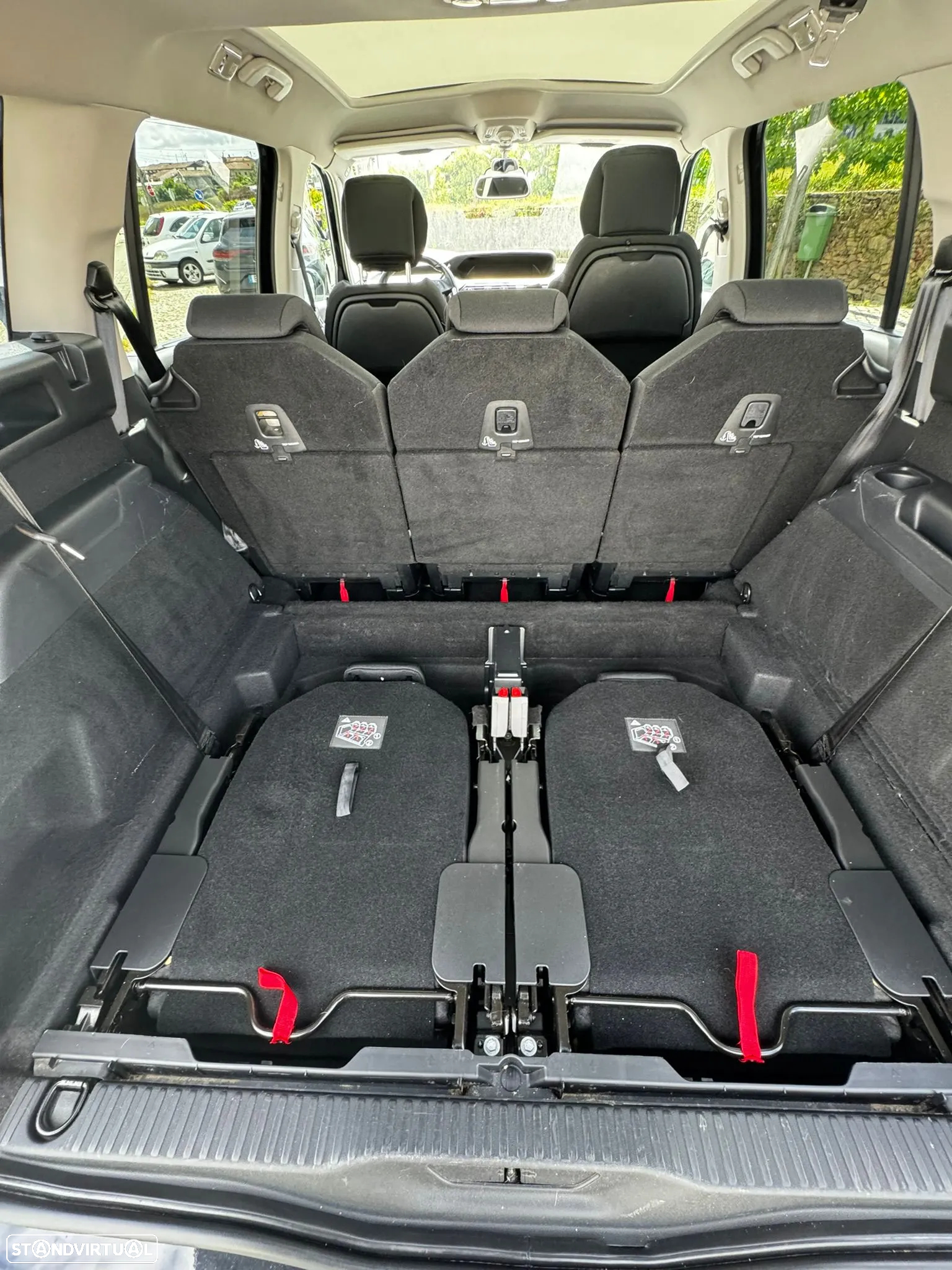 Citroën Grand C4 Spacetourer BlueHDi 130 Stop&Start EAT8 SHINE - 15