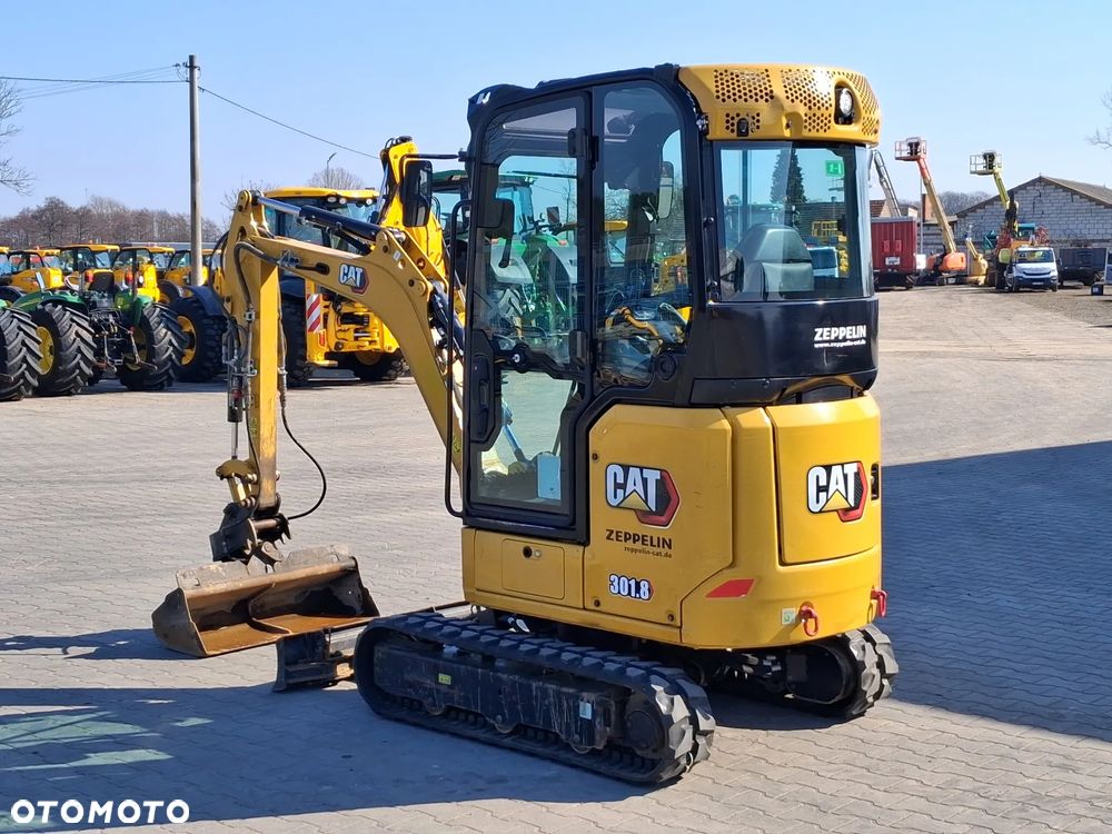 Caterpillar 301.8 - 3