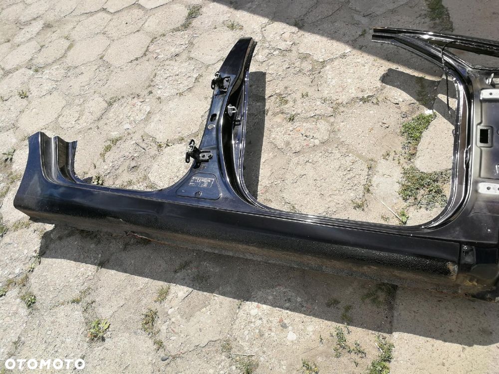 9H próg słupek środkowy prawy przód fartuch KIA CARENS IV 4 2013-2019 - 7