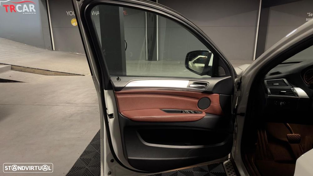 BMW X6 40 d xDrive - 25