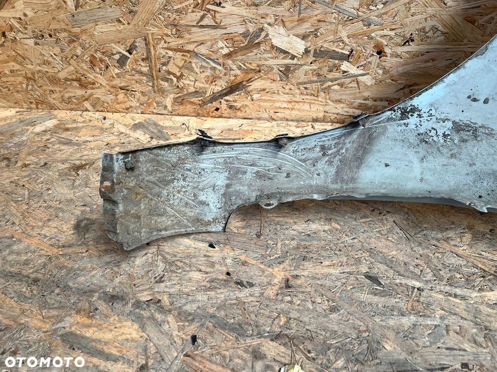 BŁOTNIK prawy KIA SOUL I 1 Kod lakieru: 1H - 14