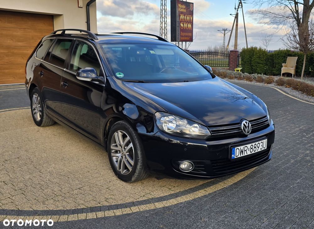 Volkswagen Golf 1.6 TDI DPF Highline - 14