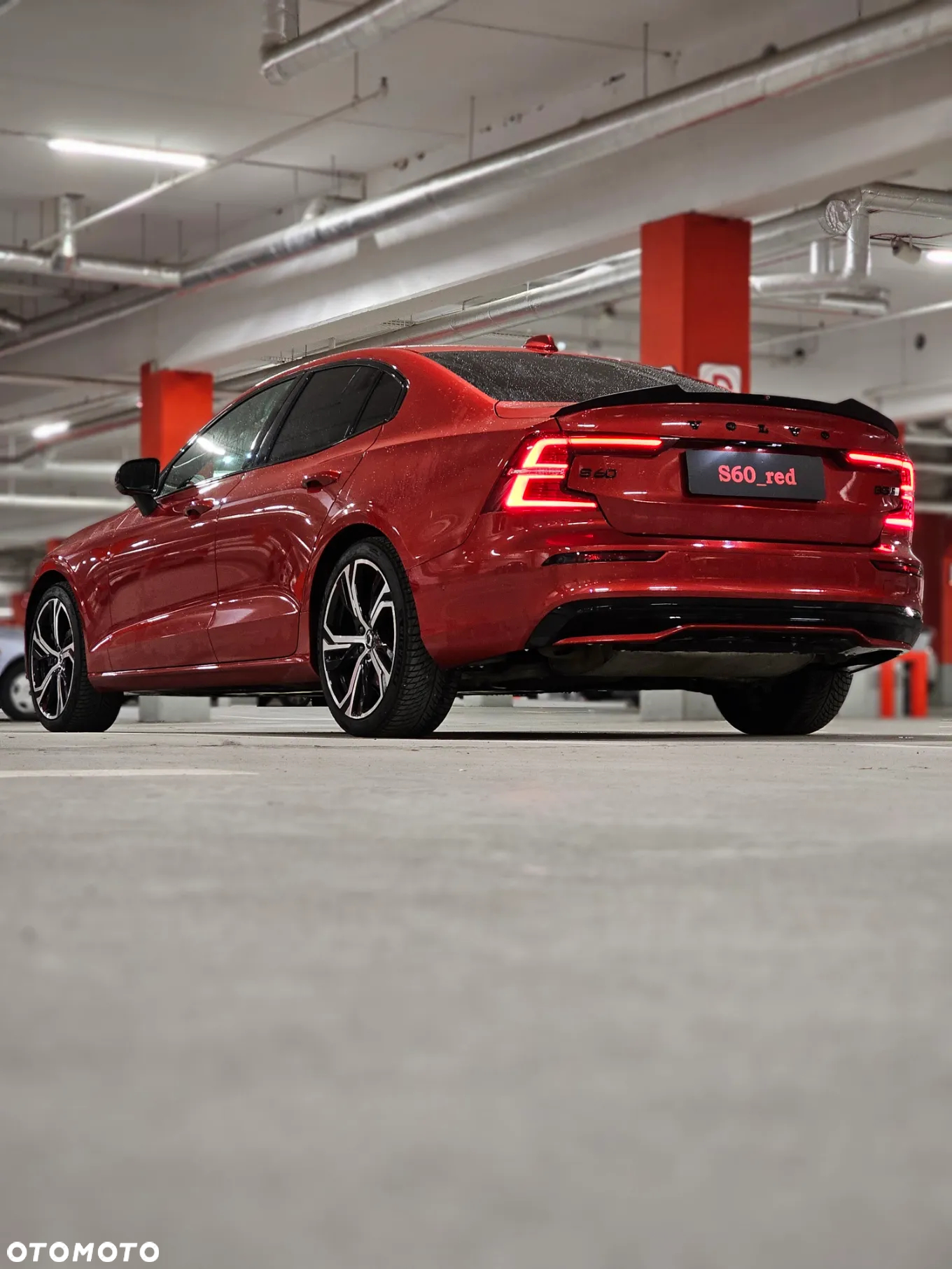 Volvo S60 B5 B AWD Ultimate Dark - 4
