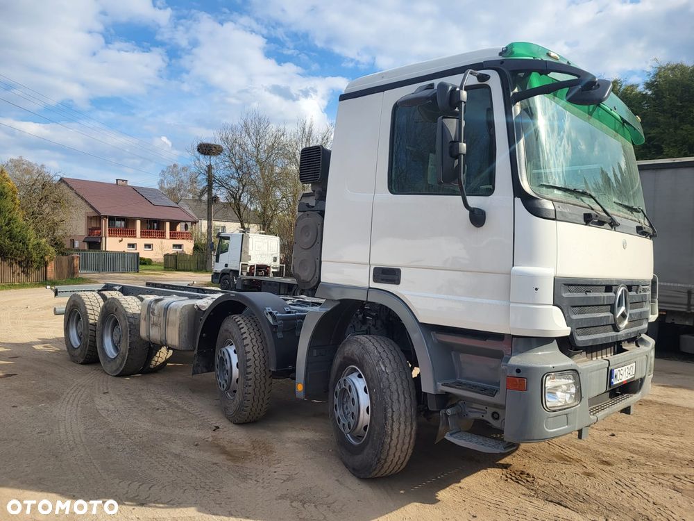 Mercedes-Benz ACTROS 3241 - 2