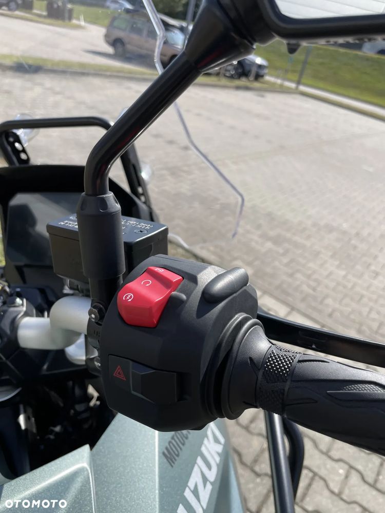 Suzuki DL - 9