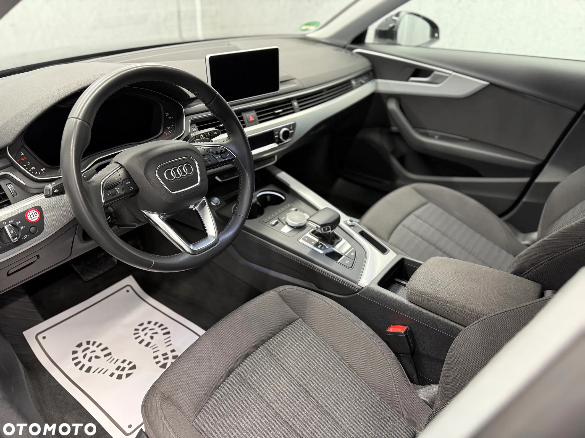 Audi A4 Avant 40 TDI S tronic S line - 26