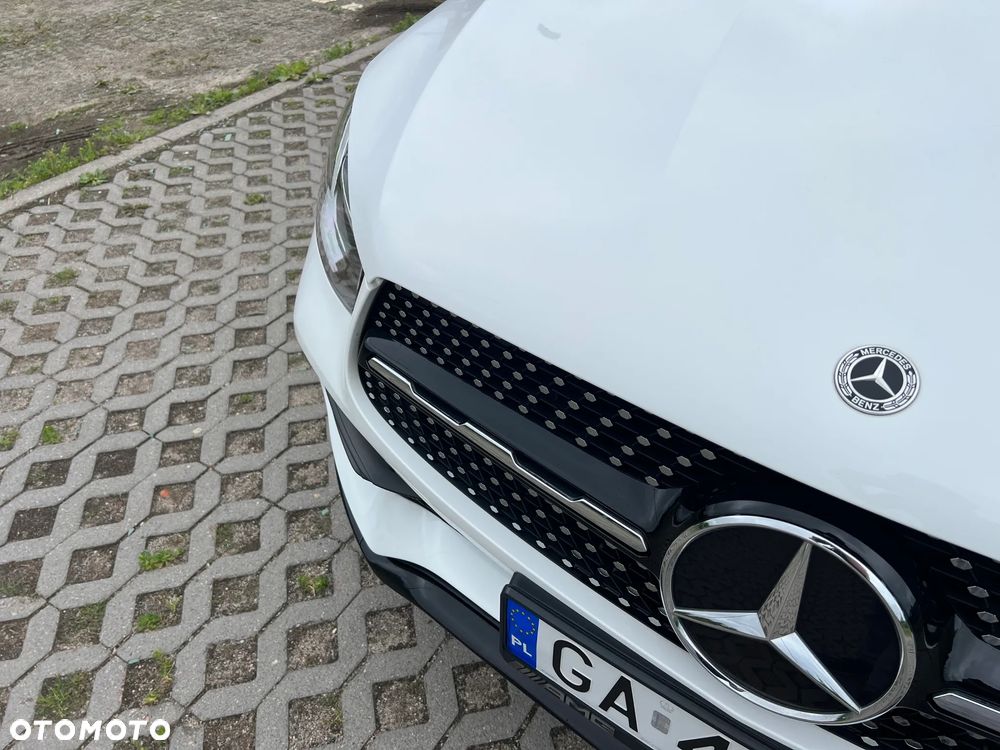 Mercedes-Benz GLC - 4