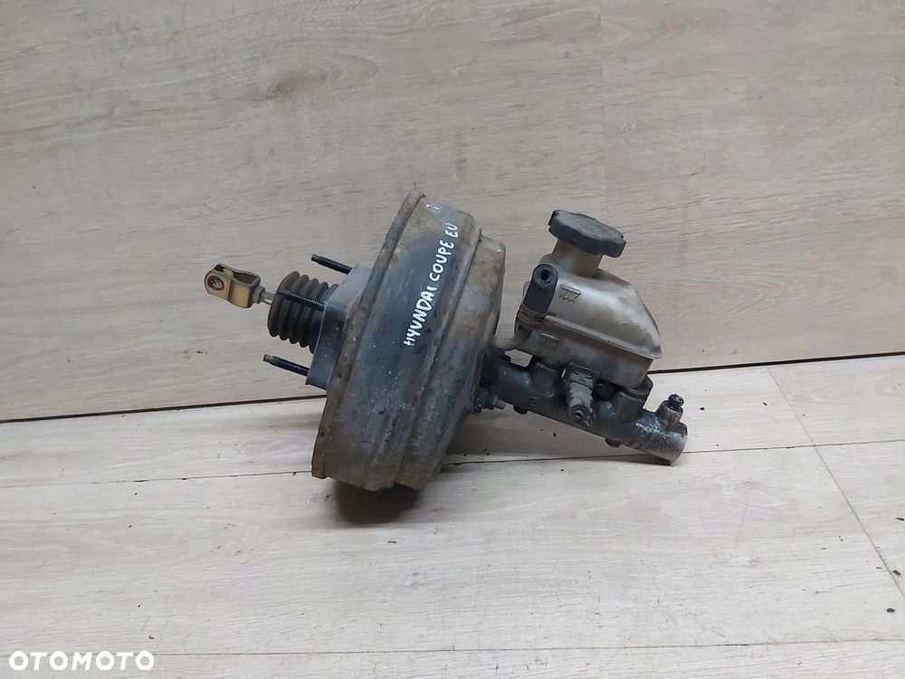 HYUNDAI COUPE II Tiburon serwo pompa hamulcowa 2,0 - 1