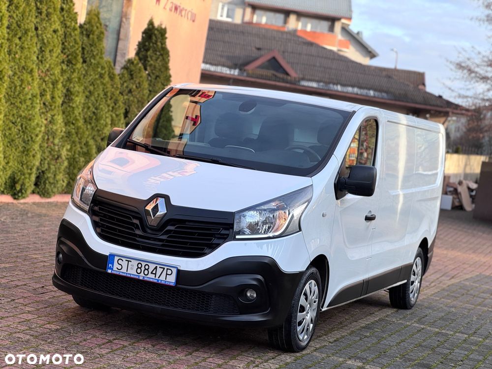 Renault Trafic - 1