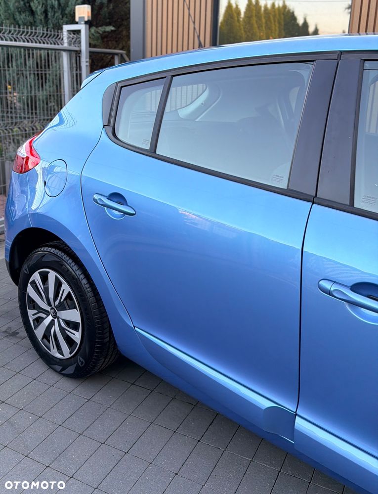 Renault Megane ENERGY TCe 115 Start & Stopp Expression - 13