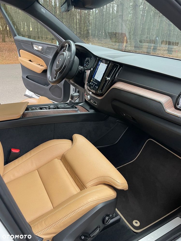 Volvo XC 60 T5 AWD Geartronic Inscription - 29