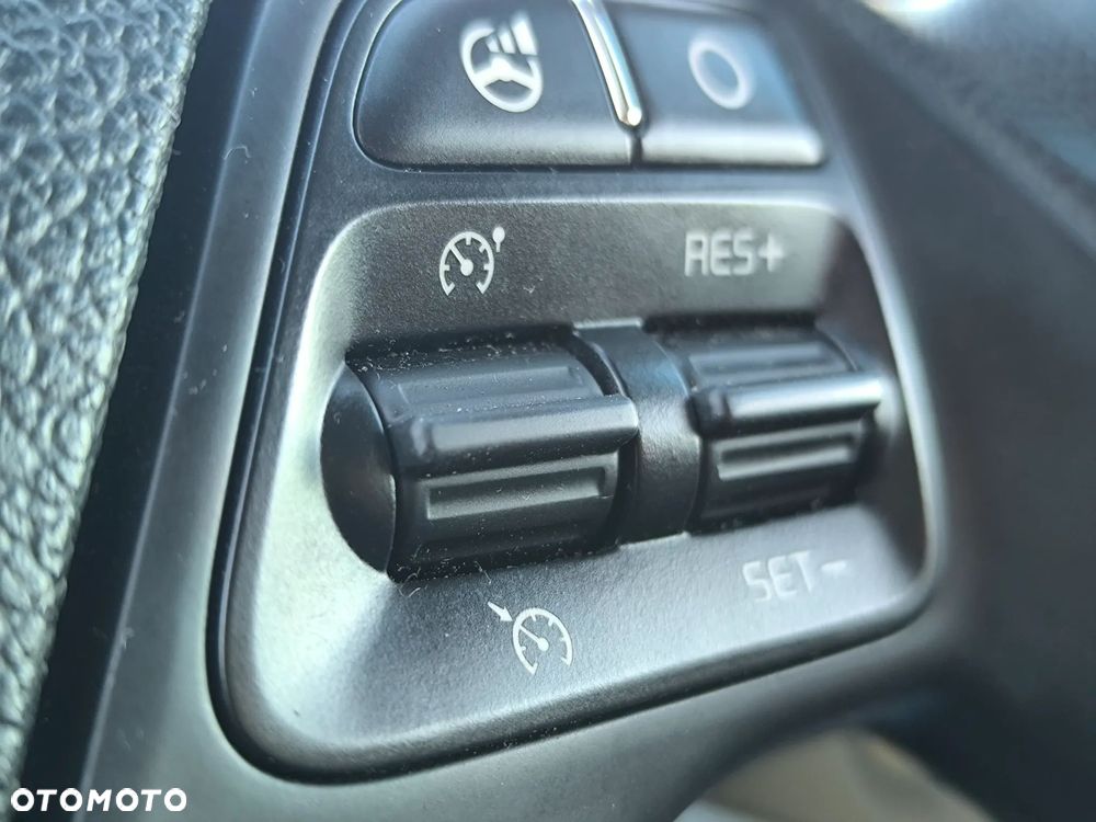 Kia Ceed 1.6 GDI L Business Line - 22