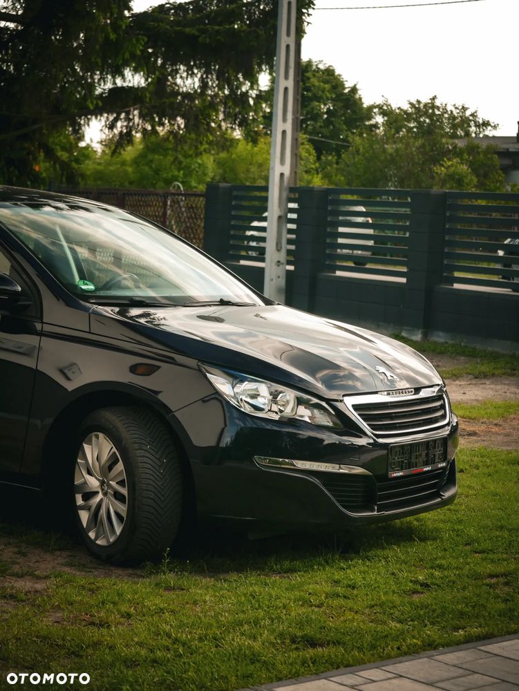 Peugeot 308 - 4
