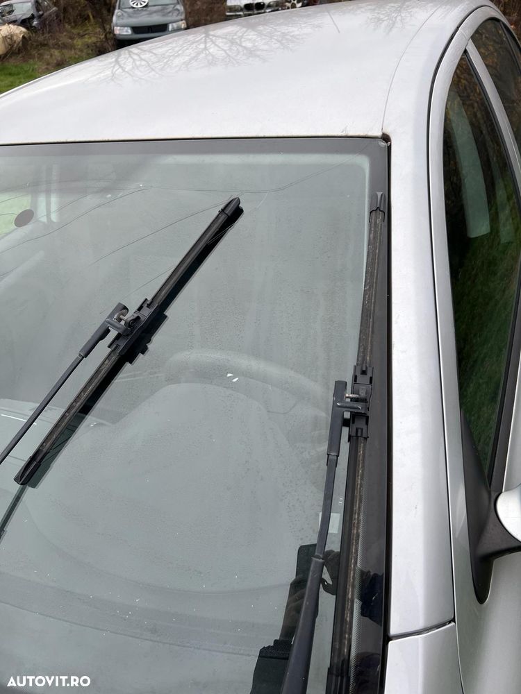 Skoda Octavia 1.6 MPI - 20