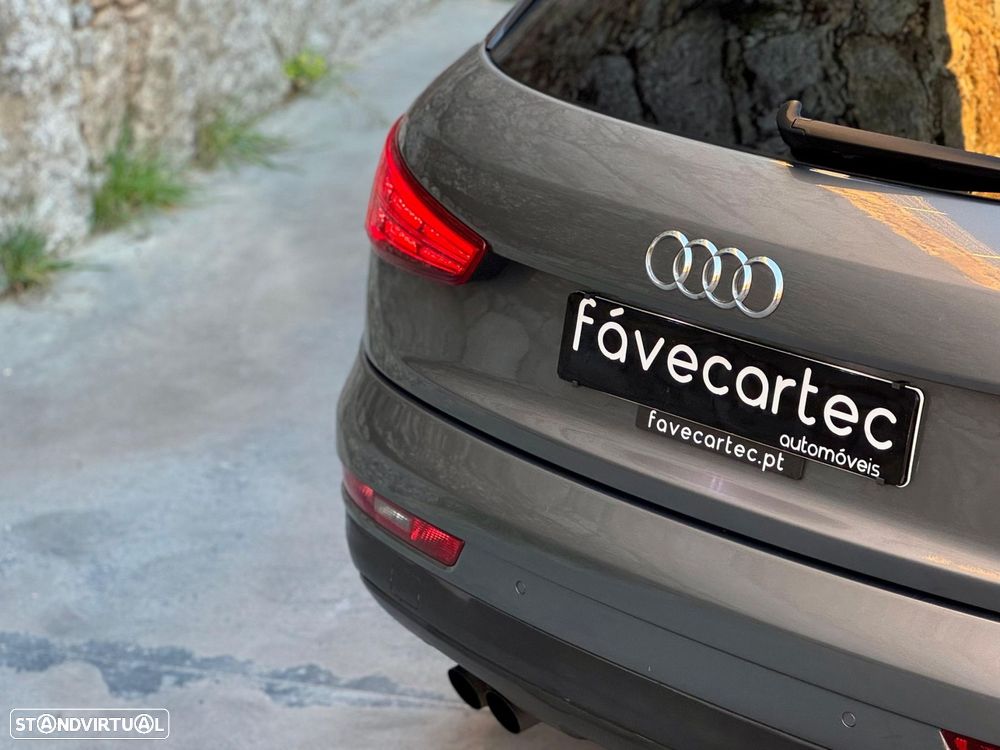 Audi Q3 2.0 TDi Business Line - 44
