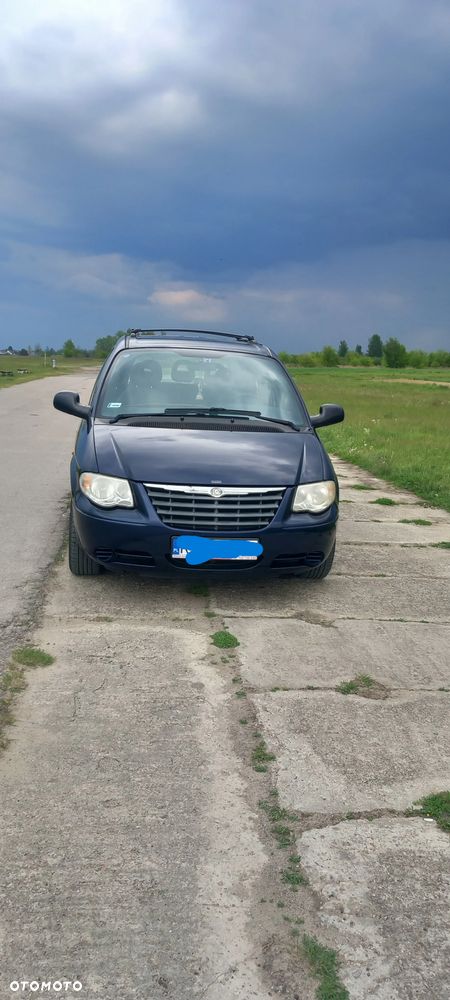 Chrysler Voyager 2.4 SE - 1