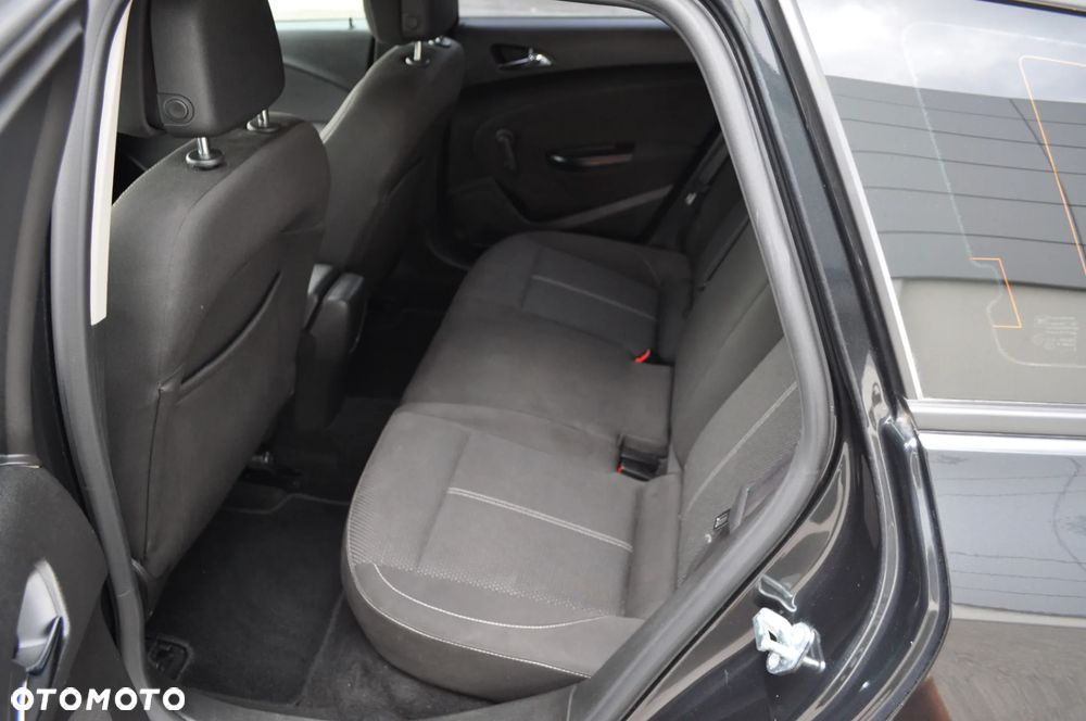 Opel Astra 1.4 Turbo Exklusiv - 19