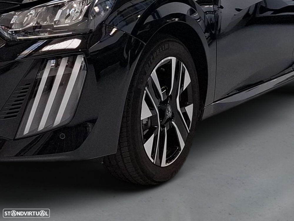 Peugeot 208 1.2 Hybrid Allure e-DCS6 - 15