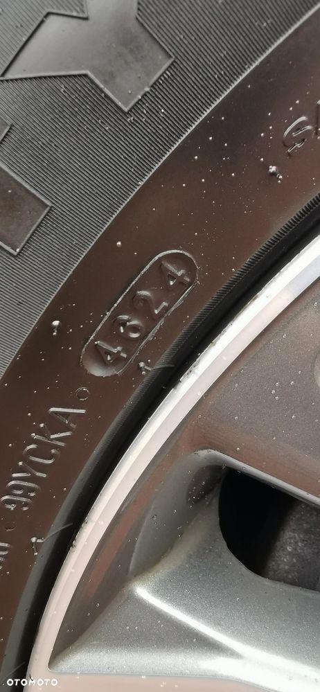 Toyota Avensis 2.0 Prestige MS - 23