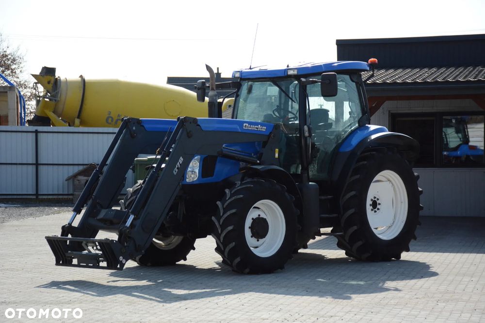 New Holland TSA.135 / 2004r. / Ładowacz czołowy / Tuz / Klima / Super stan - 3
