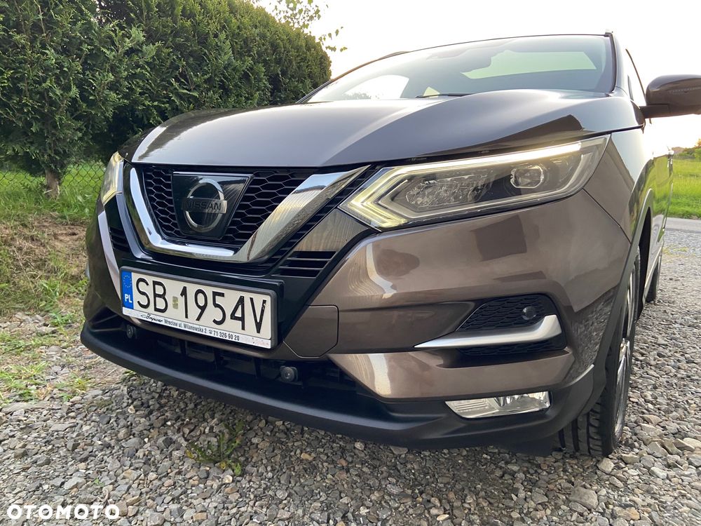 Nissan Qashqai 1.5 dCi N-Connecta EU6 - 1