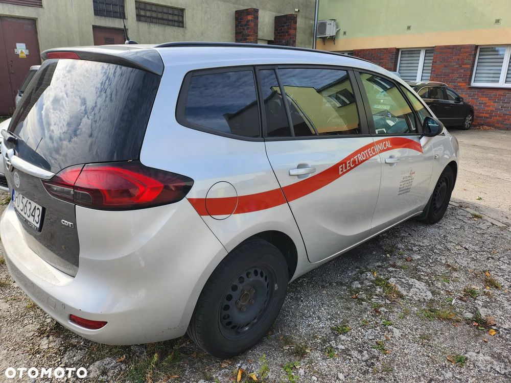 Opel Zafira - 3