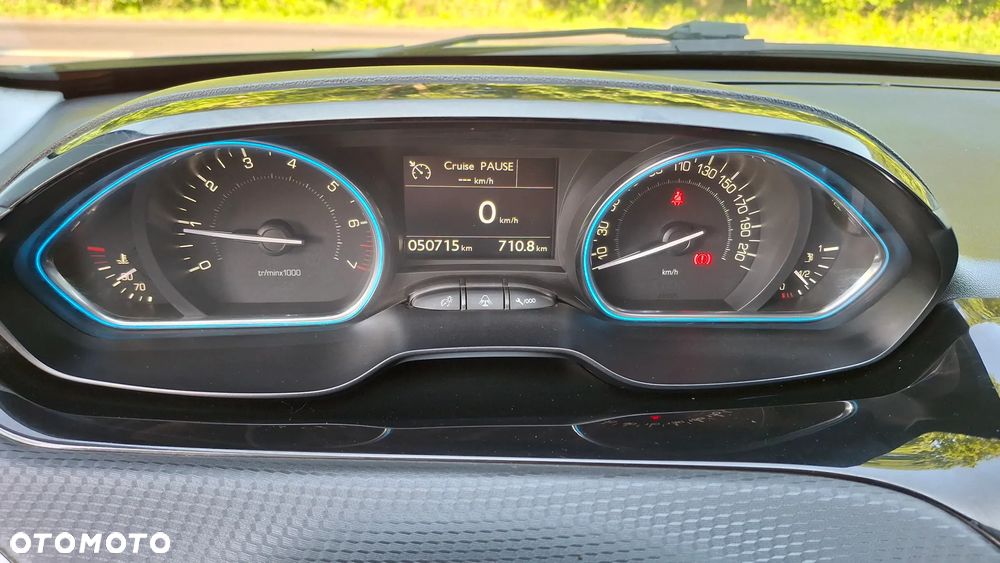 Peugeot 2008 1.2 Pure Tech GPF Crossway S&S - 20