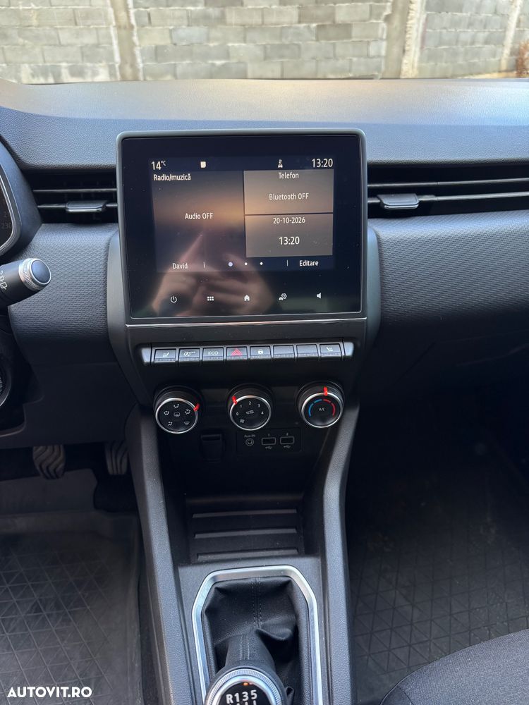 Renault Clio - 16