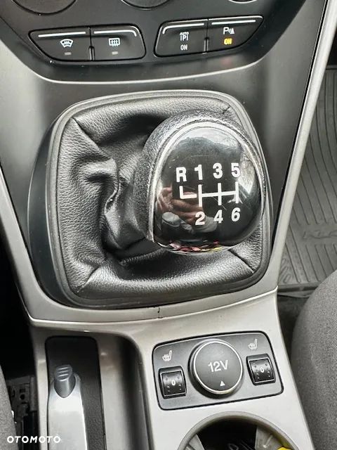 Ford Kuga 2.0 TDCi 2x4 SYNC - 18