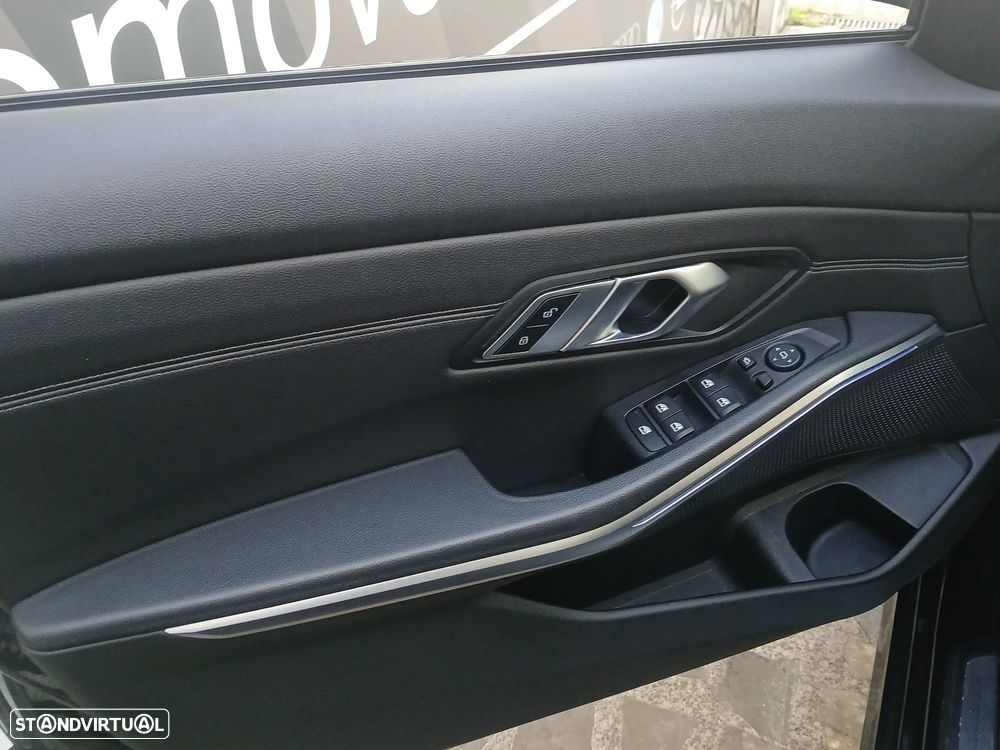 BMW 318 d Line Sport Auto - 23