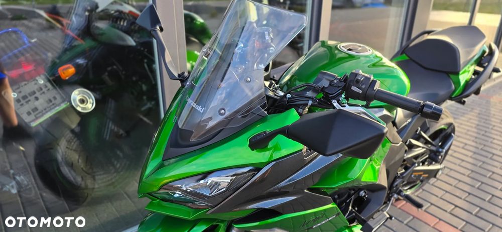 Kawasaki Ninja 1000 SX - 28