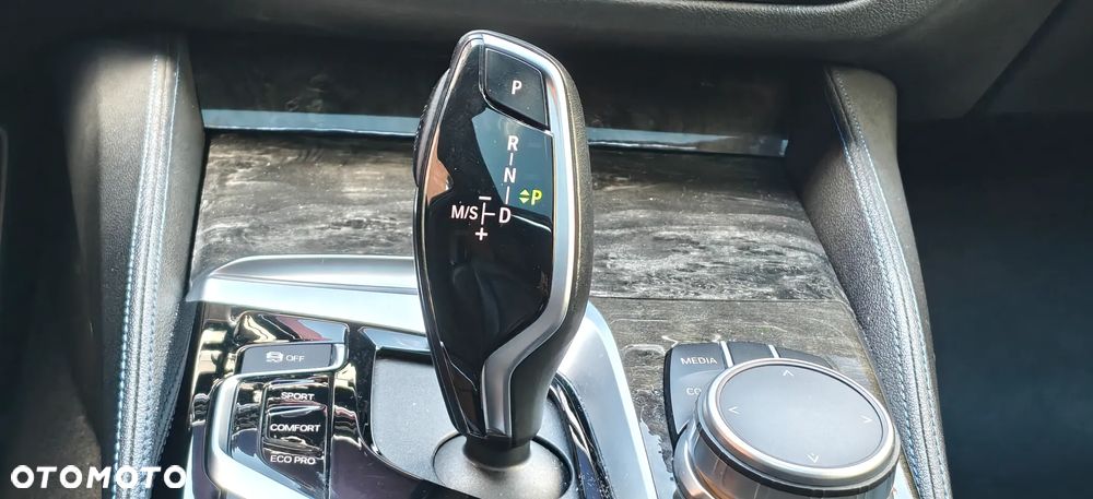 BMW Seria 5 - 26