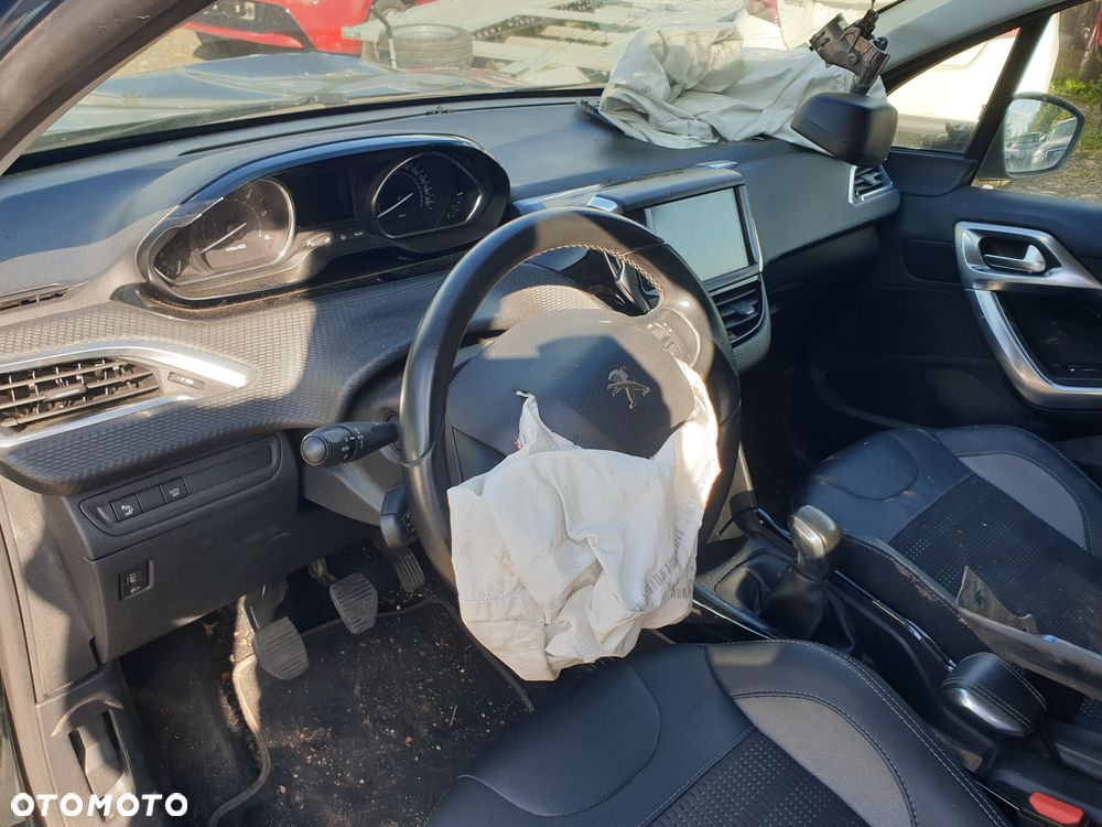 Peugeot 2008 1.6 BlueHDi Active - 6