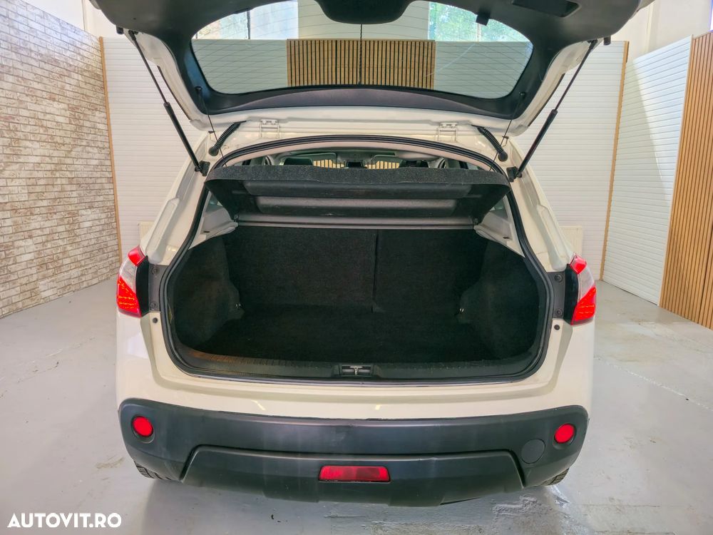 Nissan Qashqai 1.5 DCI tekna - 19