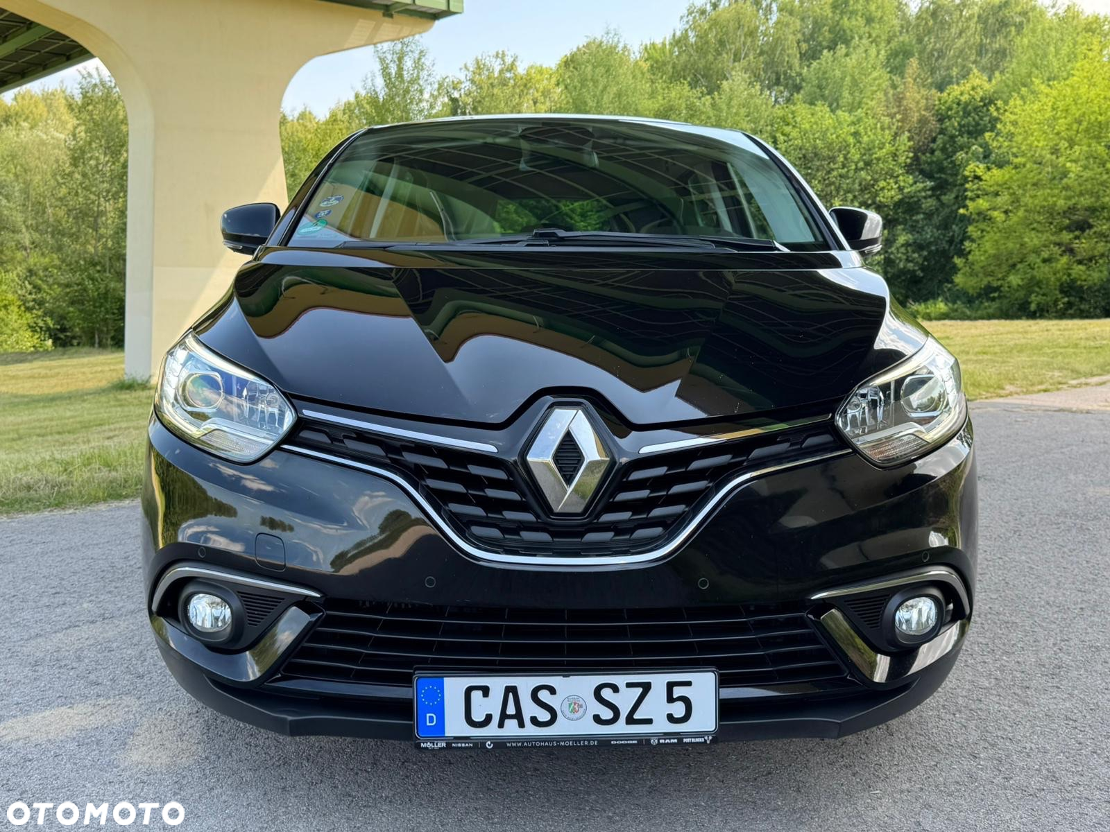 Renault Scenic ENERGY dCi 110 EDC BOSE EDITION - 11