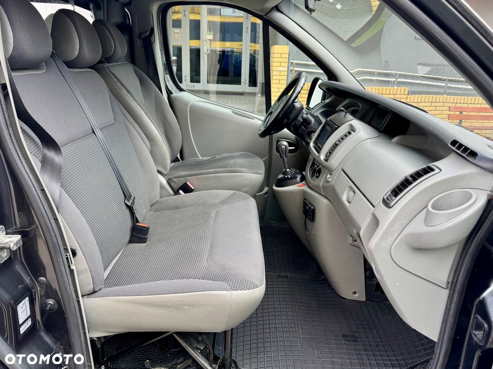 Opel Vivaro - 5