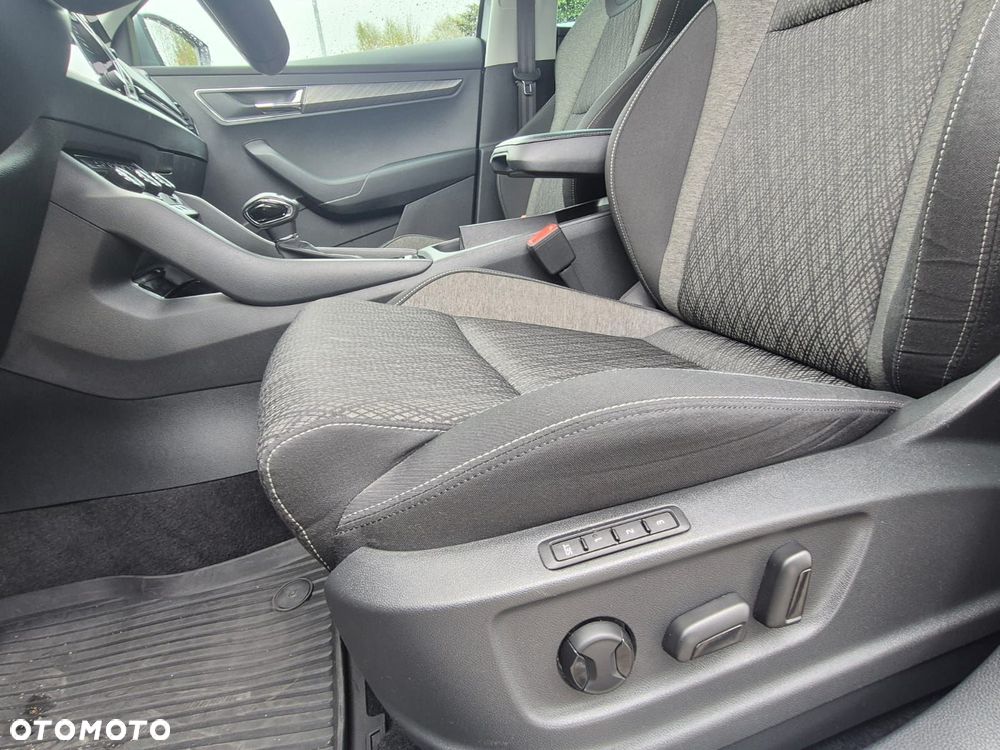 Skoda Karoq 1.5 TSI ACT Style DSG - 9