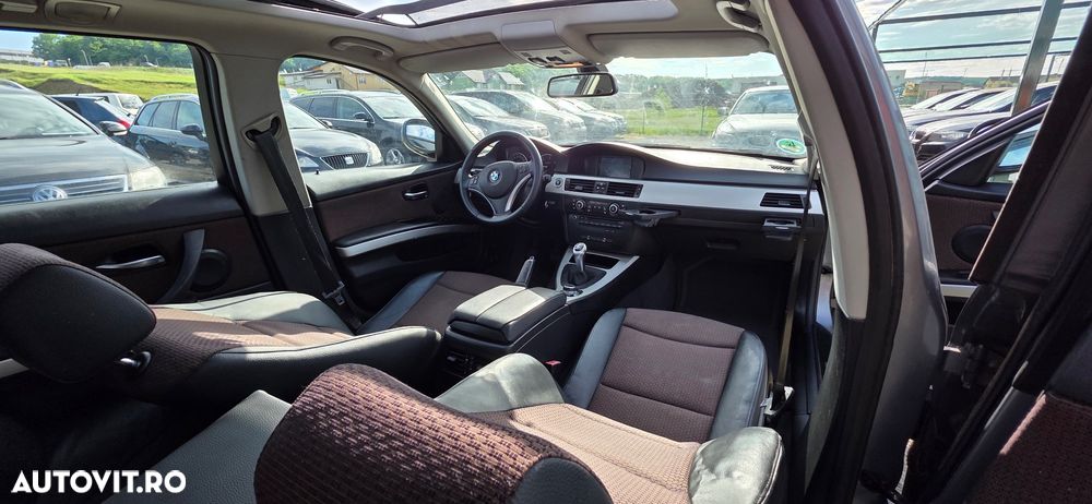 BMW Seria 3 320d DPF Touring Blue Performance - 7