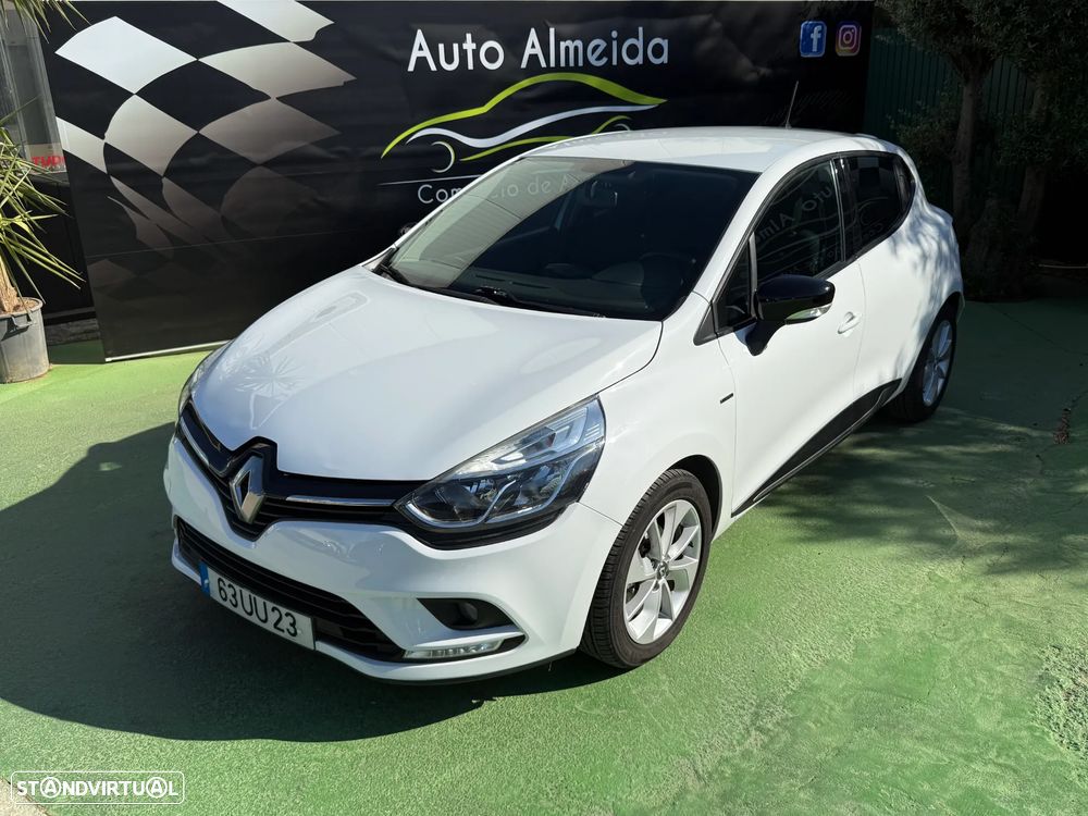 Renault Clio 0.9 TCe Limited Edition - 1