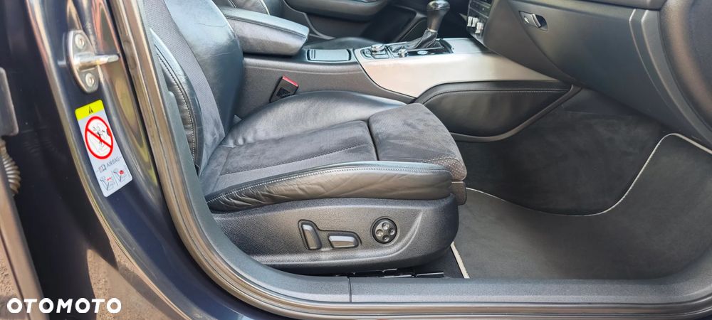 Audi A6 Avant 2.0 TDI Multitronic - 31