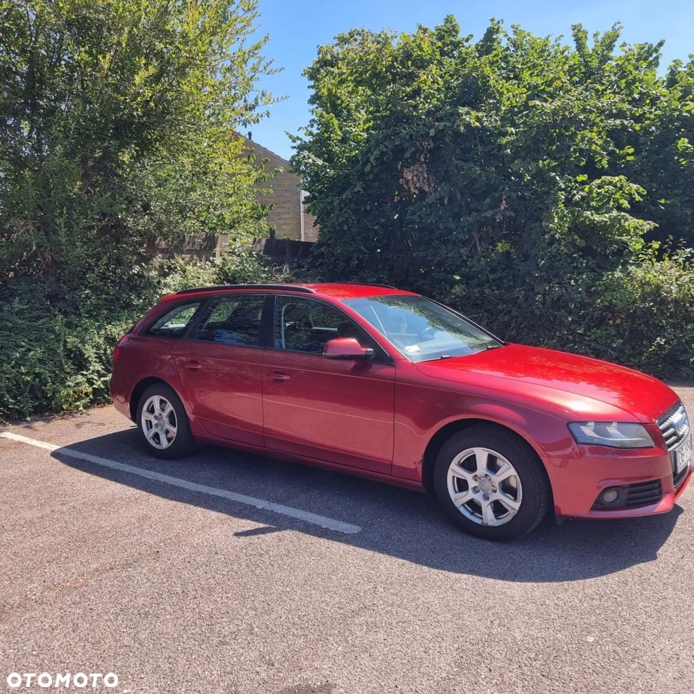 Audi A4 Avant 2.0 TDI - 10