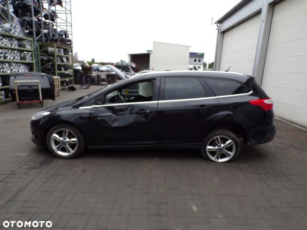 Części - Ford Focus MK3 1.6 TDCI KOMBI 13R - 1
