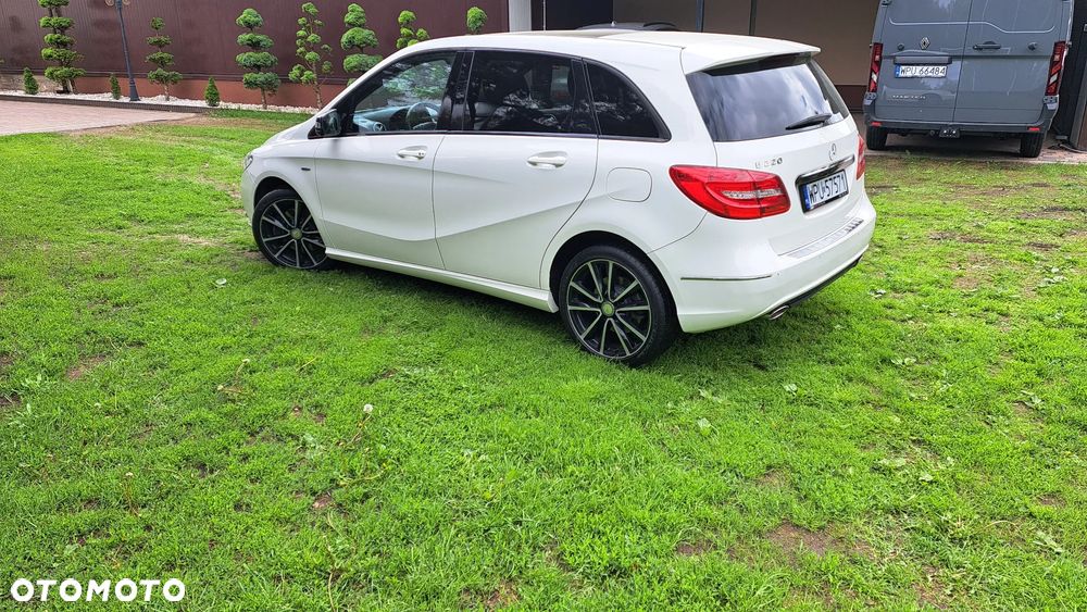 Mercedes-Benz Klasa B 220 CDI - 6