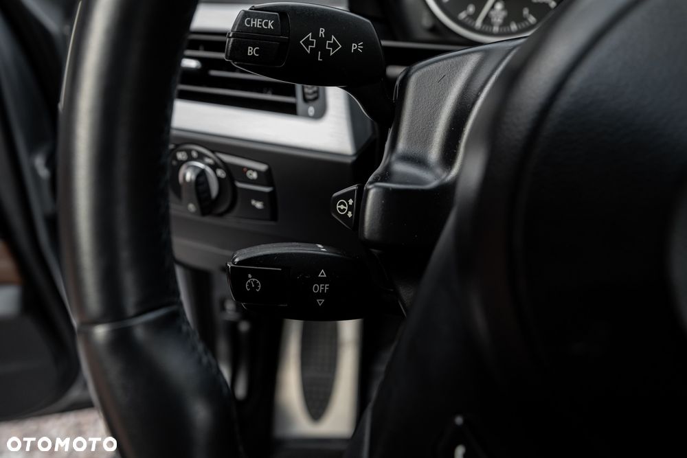 BMW Seria 5 530d xDrive - 30