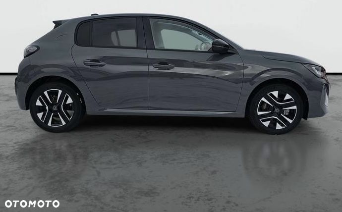 Peugeot 208 - 3