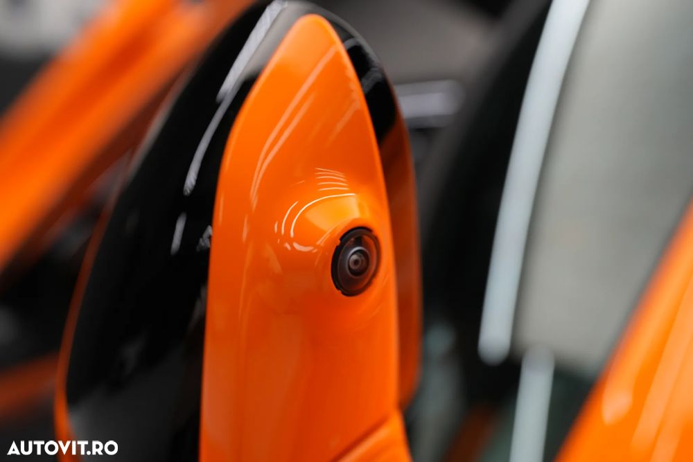 McLaren altul - 26