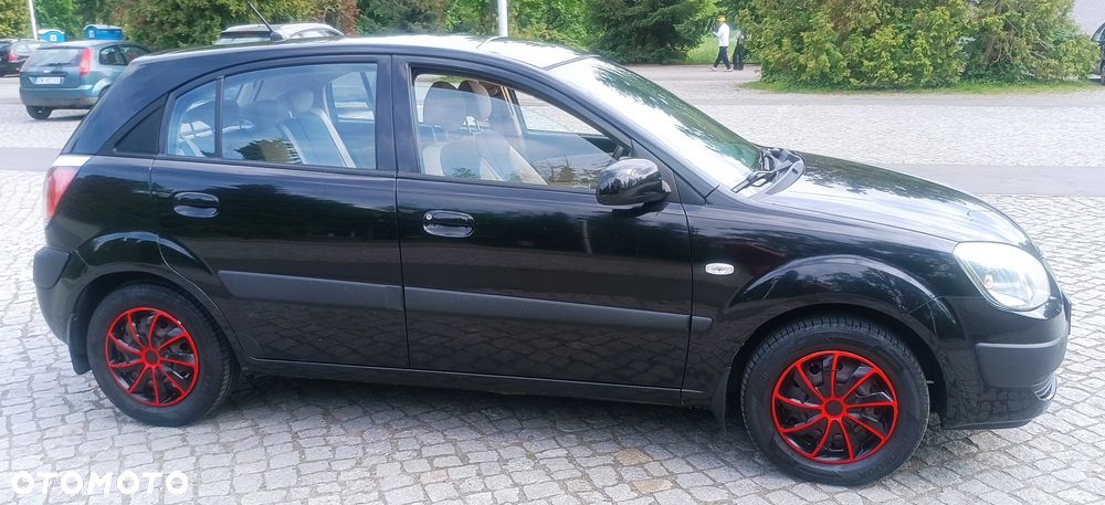 Kia Rio 1.5 CRDi Family - 5