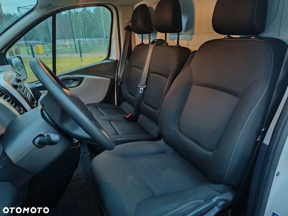 Renault Trafic - 14