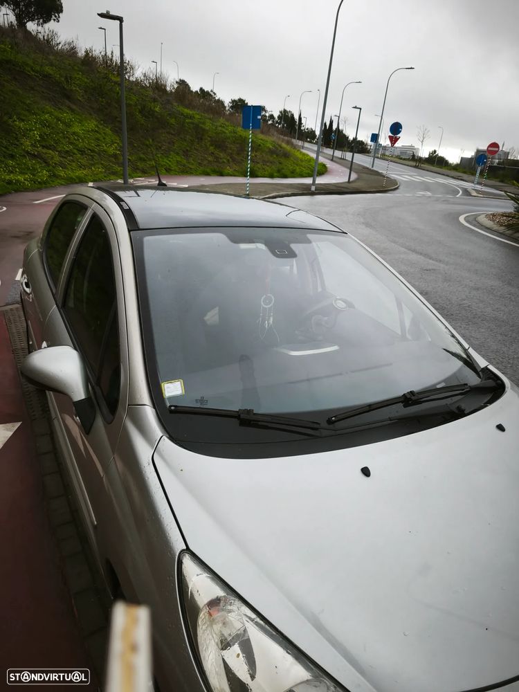 Peugeot 207 1.6 HDi 99g - 13
