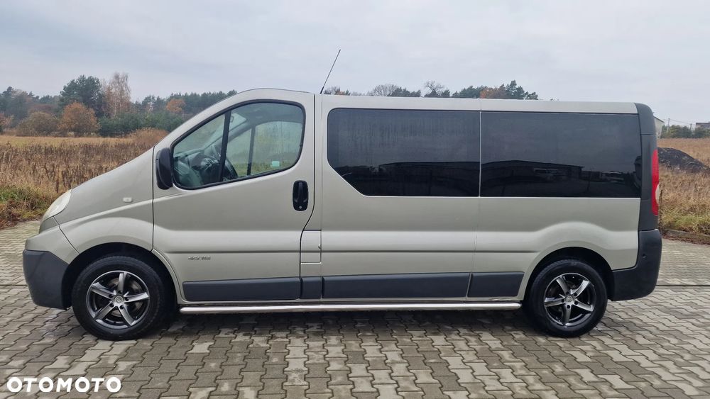 Renault Trafic Grand Passenger Pack Clim - 4